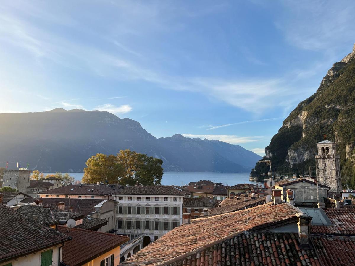 Palazzo Riccamboni Apartamento Riva del Garda Exterior foto