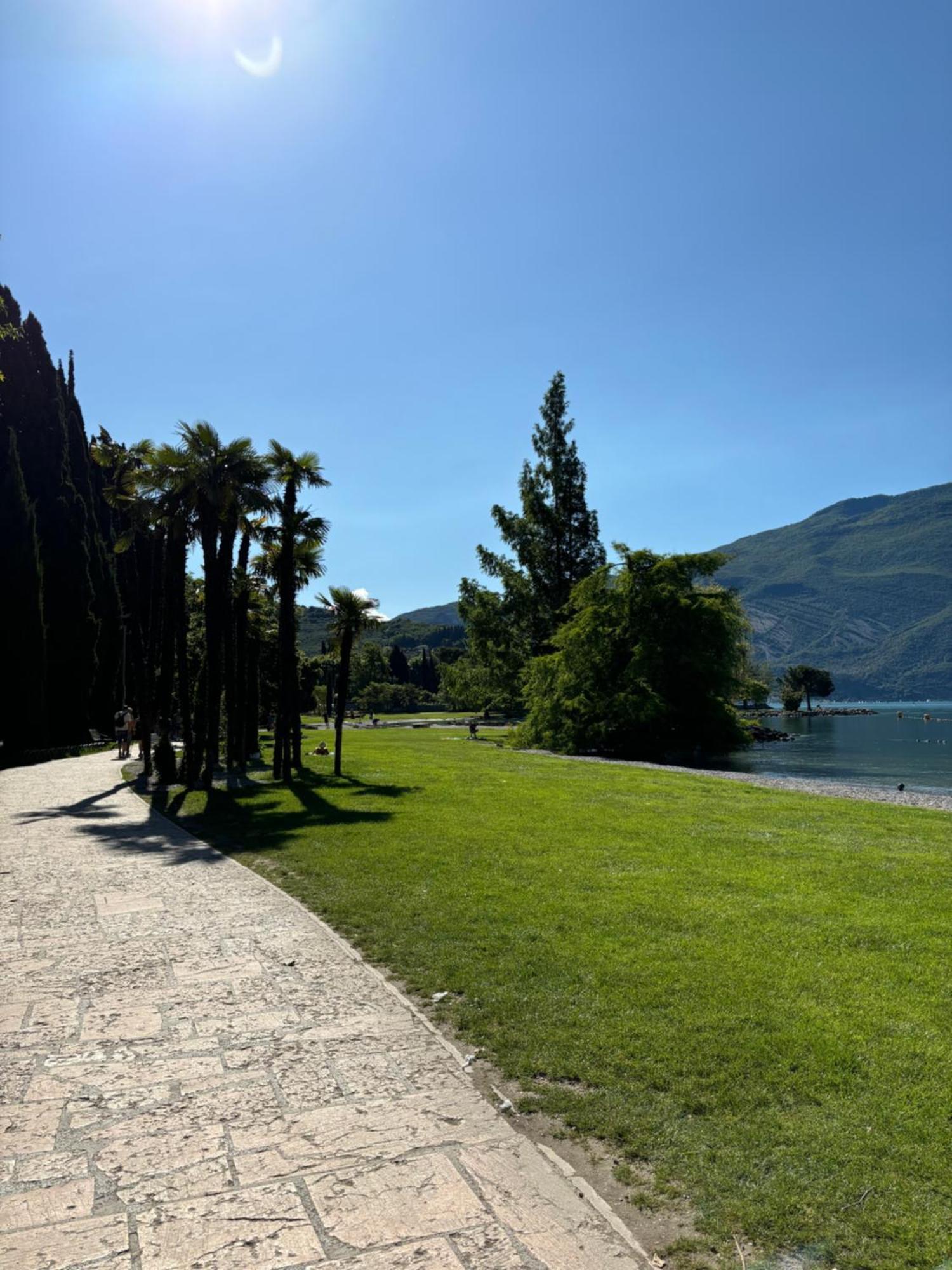Palazzo Riccamboni Apartamento Riva del Garda Exterior foto