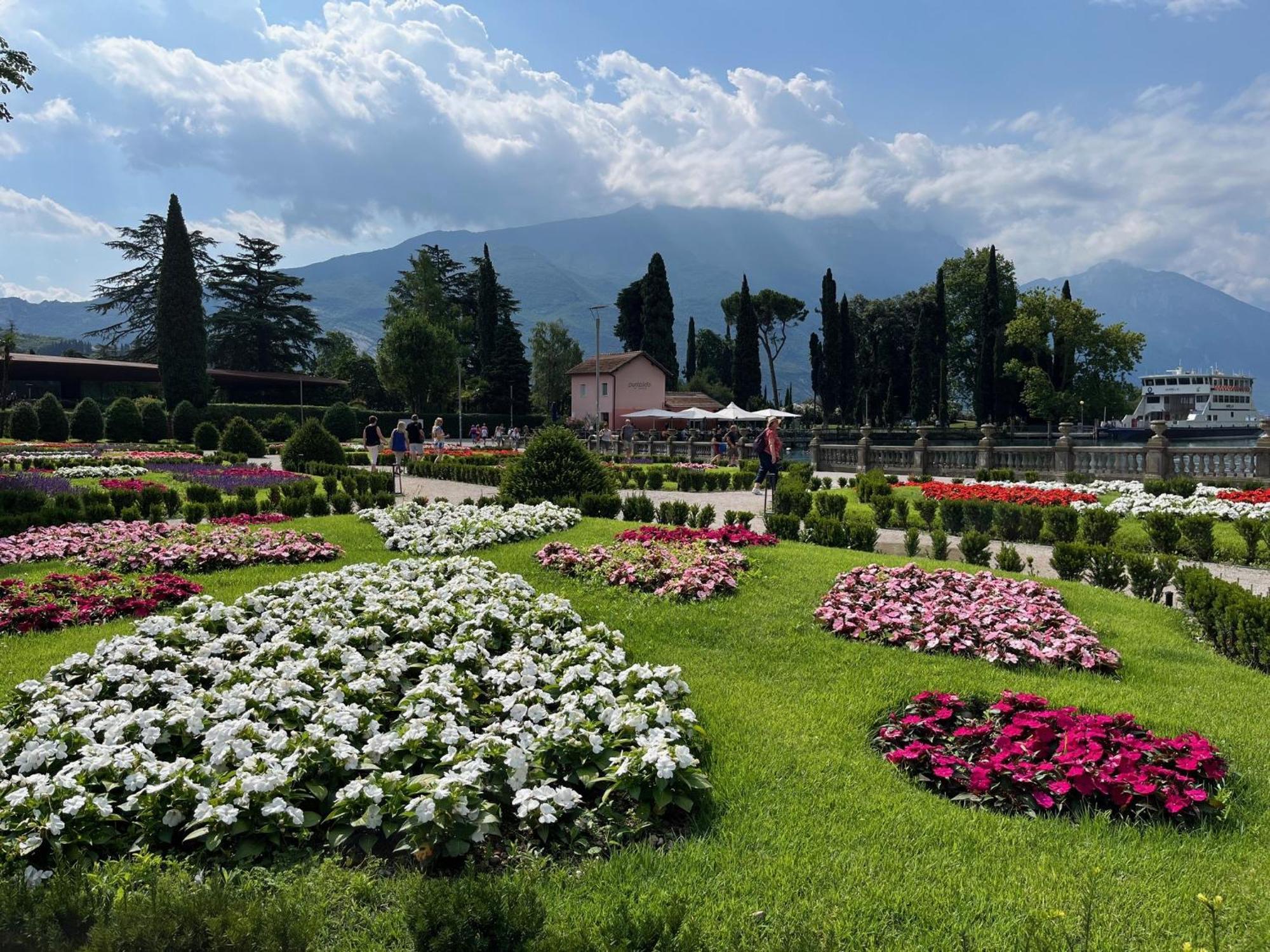 Palazzo Riccamboni Apartamento Riva del Garda Exterior foto