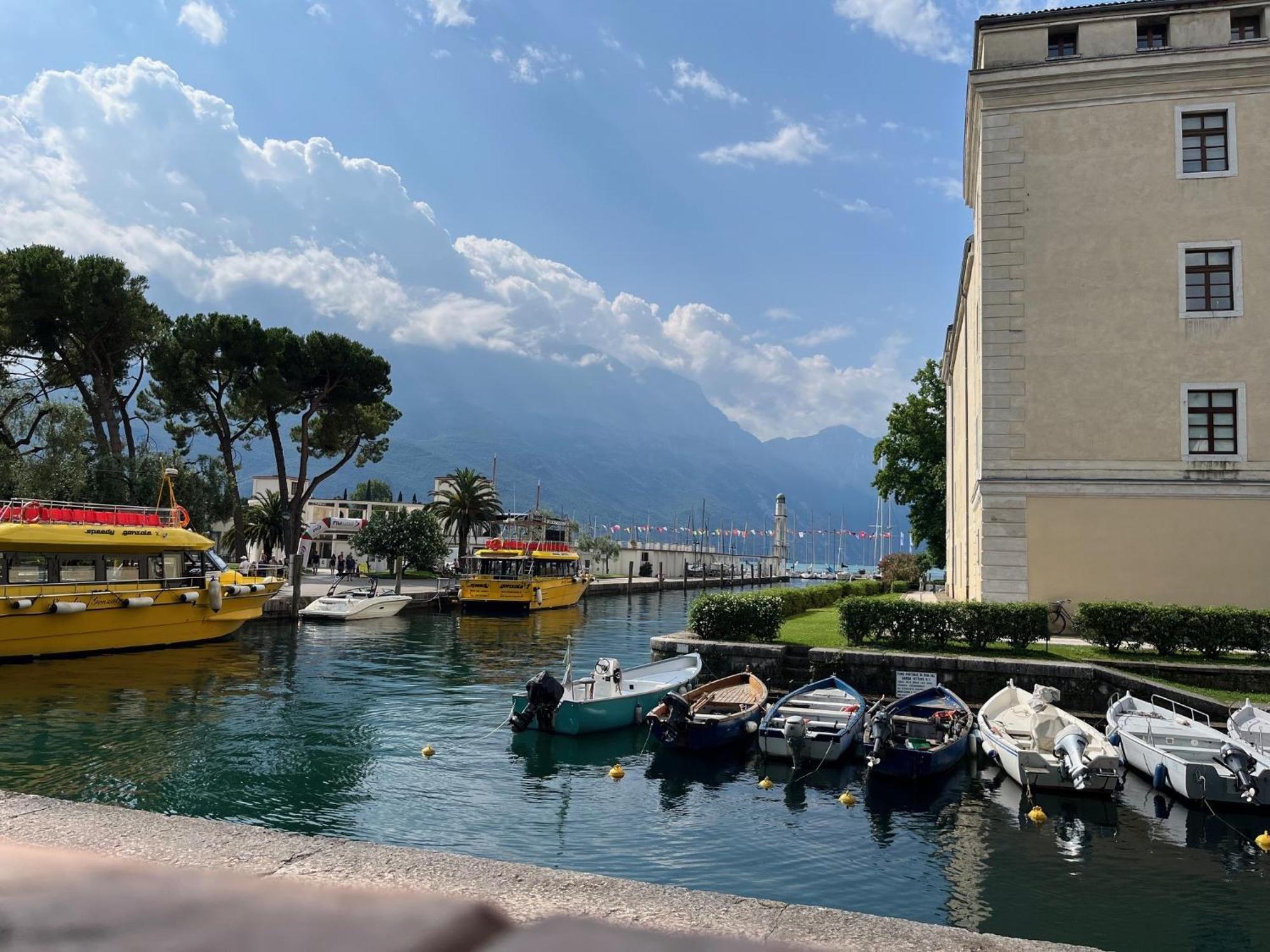Palazzo Riccamboni Apartamento Riva del Garda Exterior foto